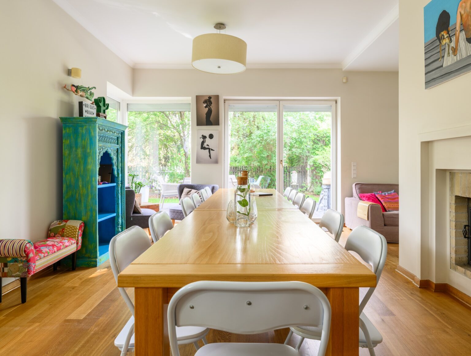 08 BRIGHT SPACE salon2sm 2